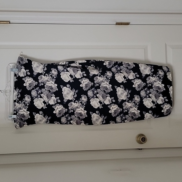 DNA Couture Size 2X Strapless Bodycon Blue & White Floral Dress, Exc. Used Cond. - Picture 1 of 8